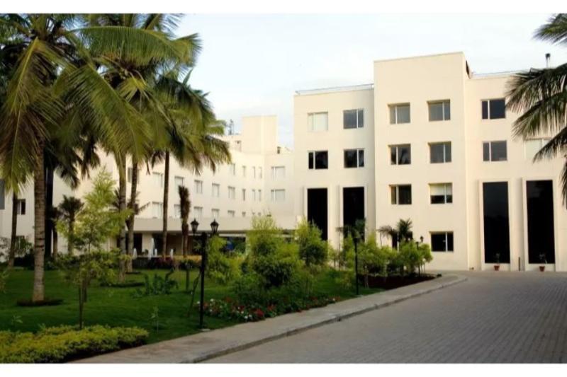 Evoma Hotel Bangalore Exterior photo