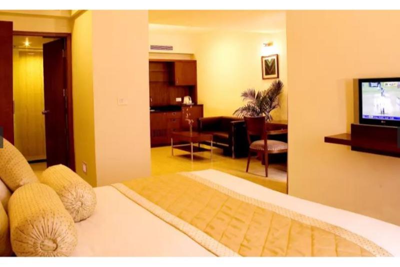 Evoma Hotel Bangalore Exterior photo