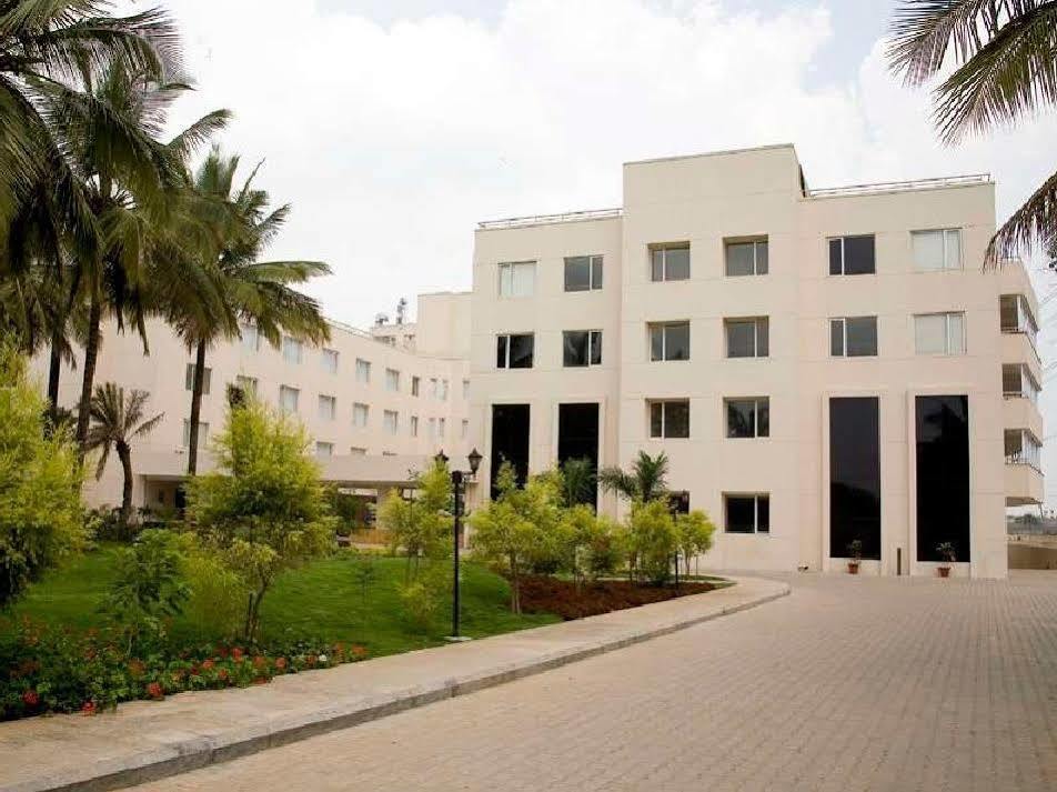 Evoma Hotel Bangalore Exterior photo